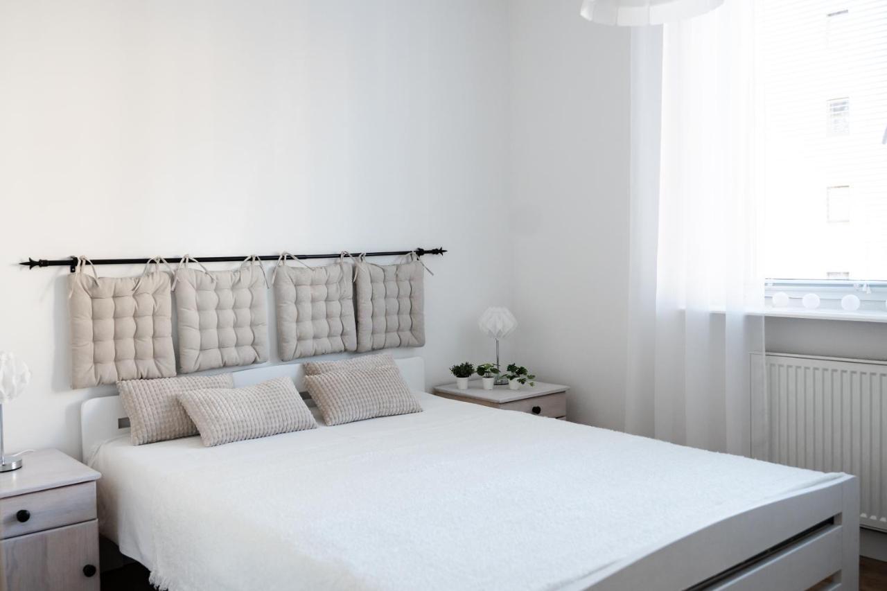Apartament Dwupokojowy ชวีโนวิชแจ ภายนอก รูปภาพ